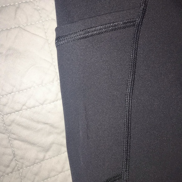 Lululemon tight stuff tight - Picture 4 of 5
